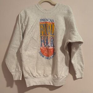 Vintage Nike Gray Crewneck Sweater with Final Four Design